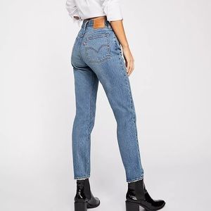 Levi's Wedgie Icon High-Rise Jeans